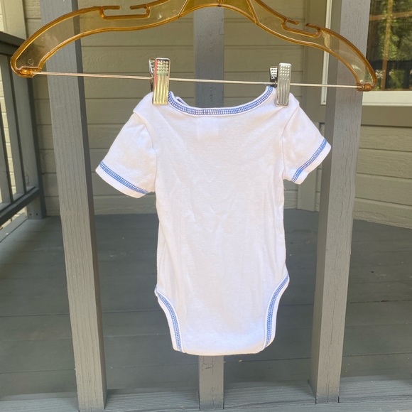 GUESS Blue & White 3M Infant Onesie - Picture 3 of 5